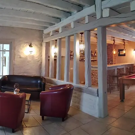 Konukevi Le Domaine Des Papillons