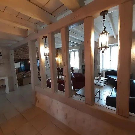 Le Domaine Des Papillons Konukevi *