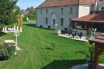 Konukevi Le Domaine Des Papillons