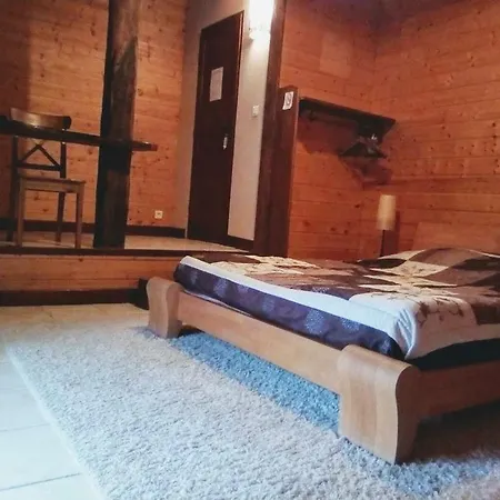 Le Domaine Des Papillons Konukevi